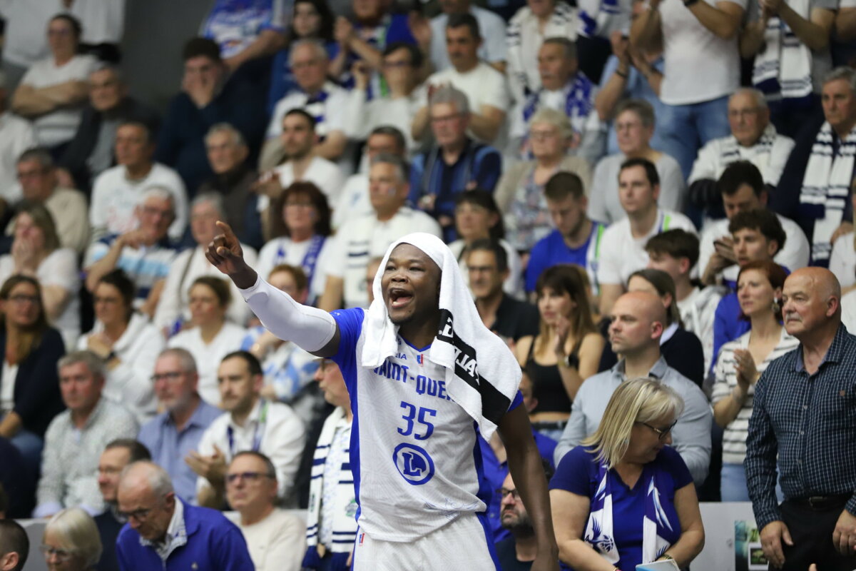 Jimmy Djimrabaye a dit oui à Évreux BeBasket