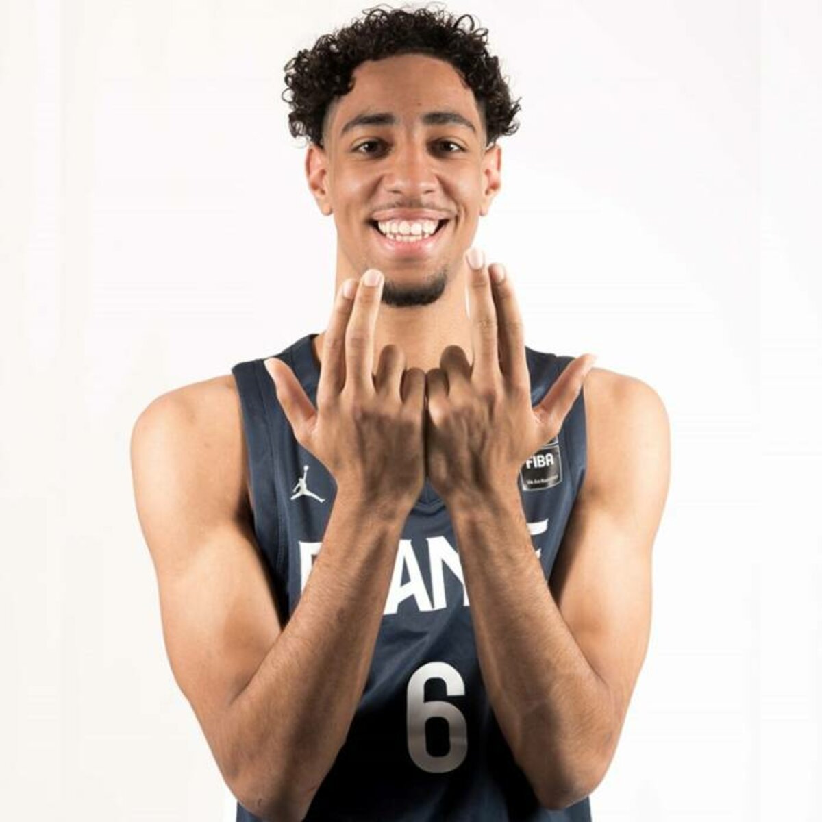 Le minot Ilias Kamardine de retour à Marseille,