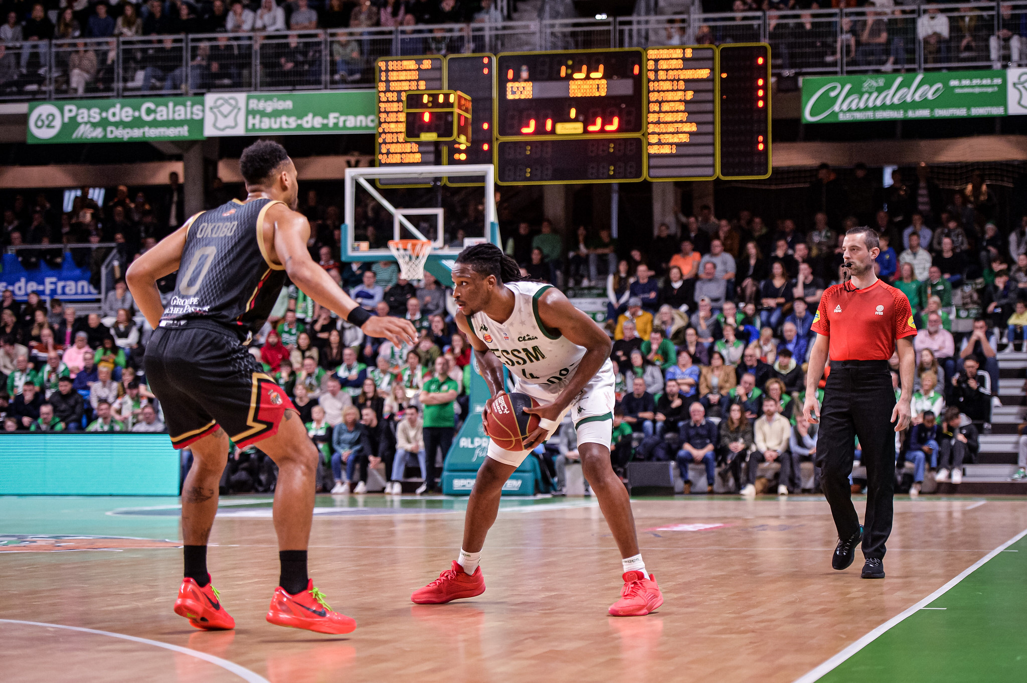 La promotion de Phlandrous Fleming Jr, du Portel à Bonn - BeBasket