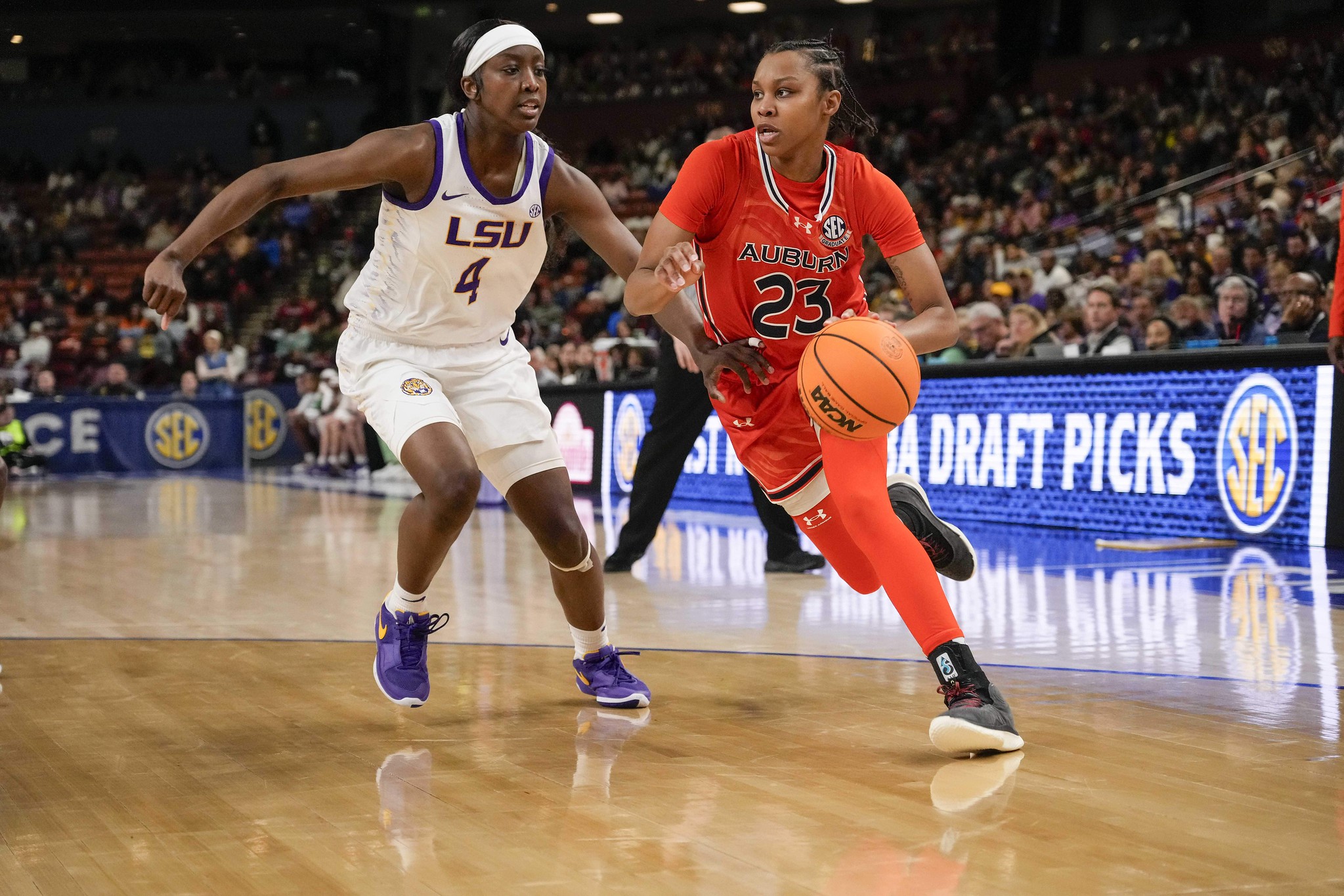 Assurée d’être maintenue en première division, l’ASVEL Féminin lance son recrutement avec la meneuse américaine Honesty Scott-Grayson.
