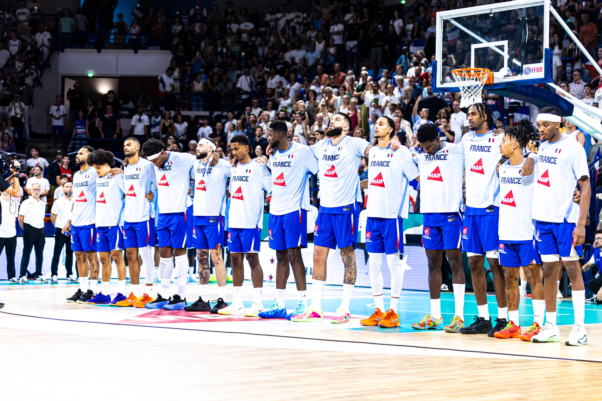 Équipe de France - Selon les informations de L'Équipe, la FFBB serait encline à l'organisation de la Coupe du Monde 2031.