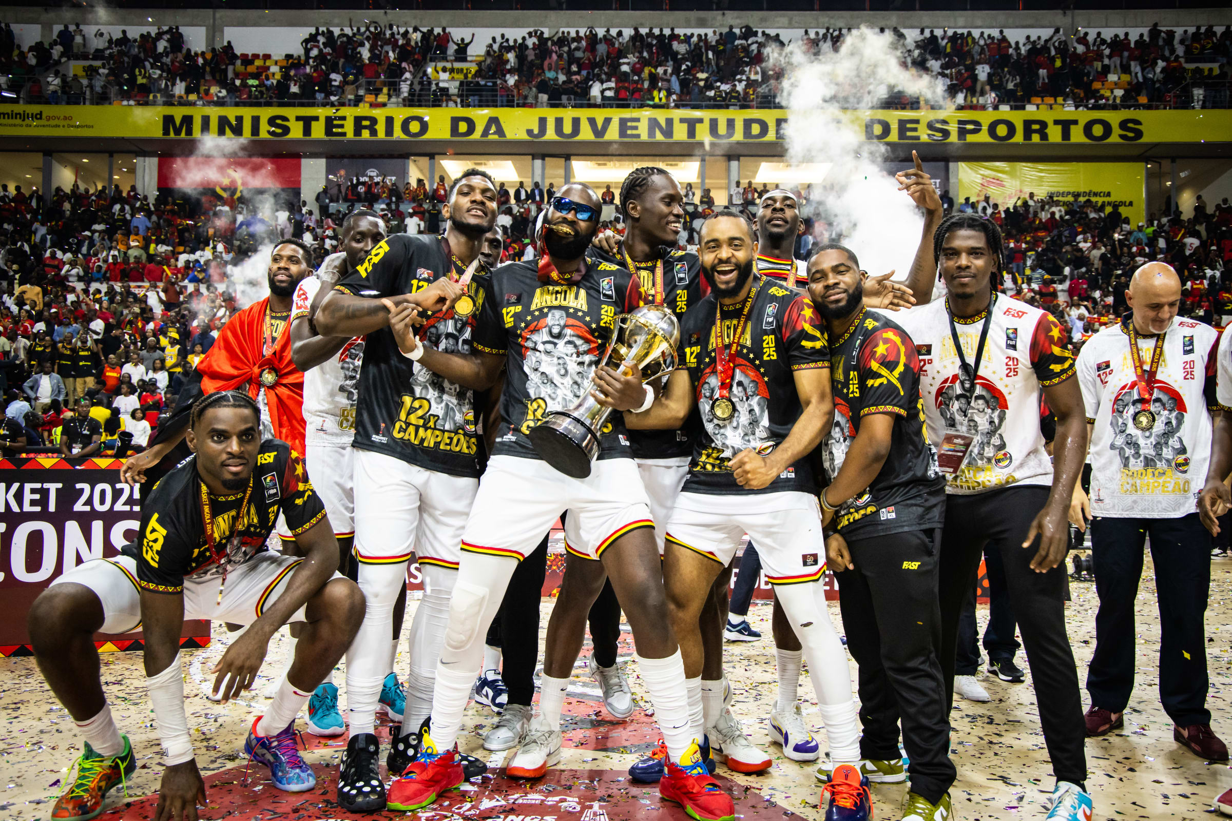 L'Angola Écrase le Mali et S'offre son 12e Titre AfroBasket à Domicile