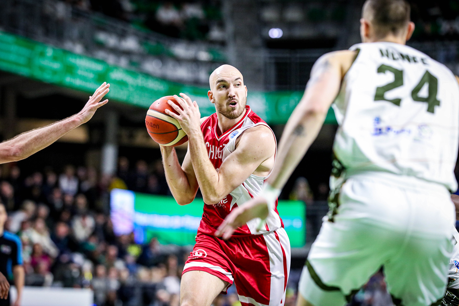 Betclic ÉLITE - Après Bodian Massa, l’ASVEL a officialisé ce lundi la signature du pivot français Bastien Vautier, qui arrive en provenance de Cholet. Le double All-Star de Betclic ELITE a activé sa clause de sortie pour rejoindre le club villeurbannais, engagé en EuroLeague.