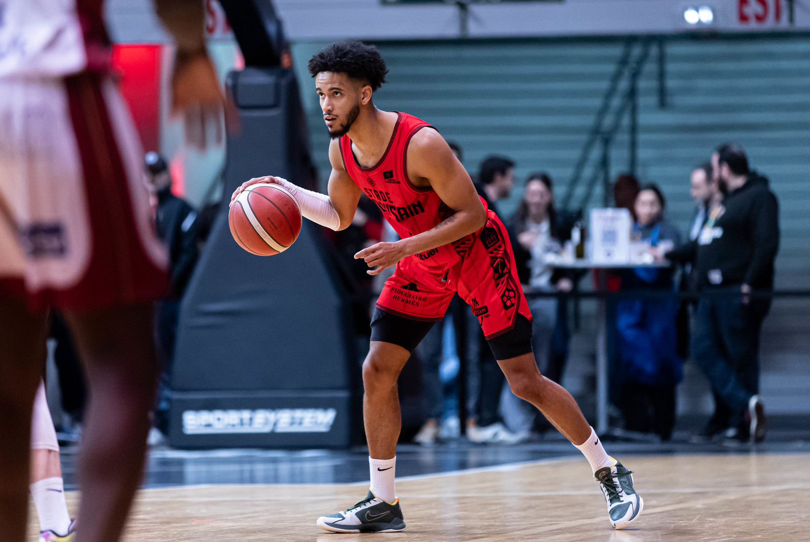 Camille Jean passe de Toulouse au Pays Salonais Basket 13