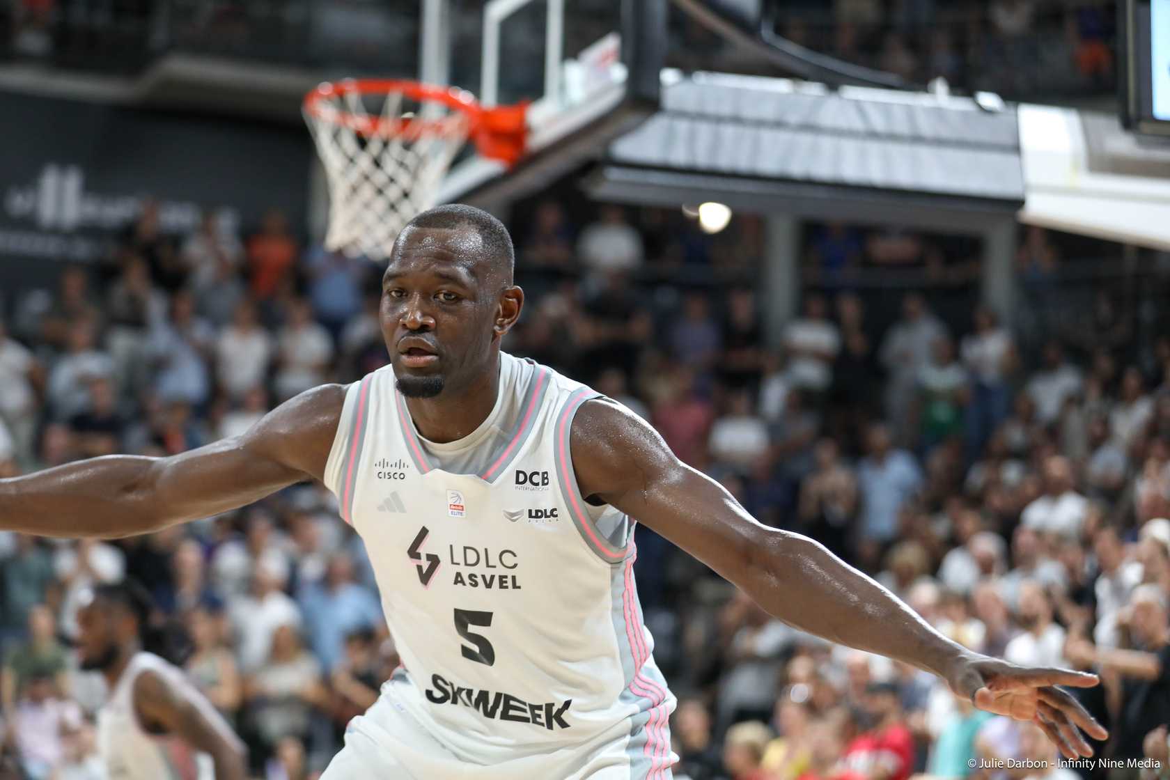 L'ASVEL sans Charles Kahudi à Barcelone, Nando De Colo espéré BeBasket