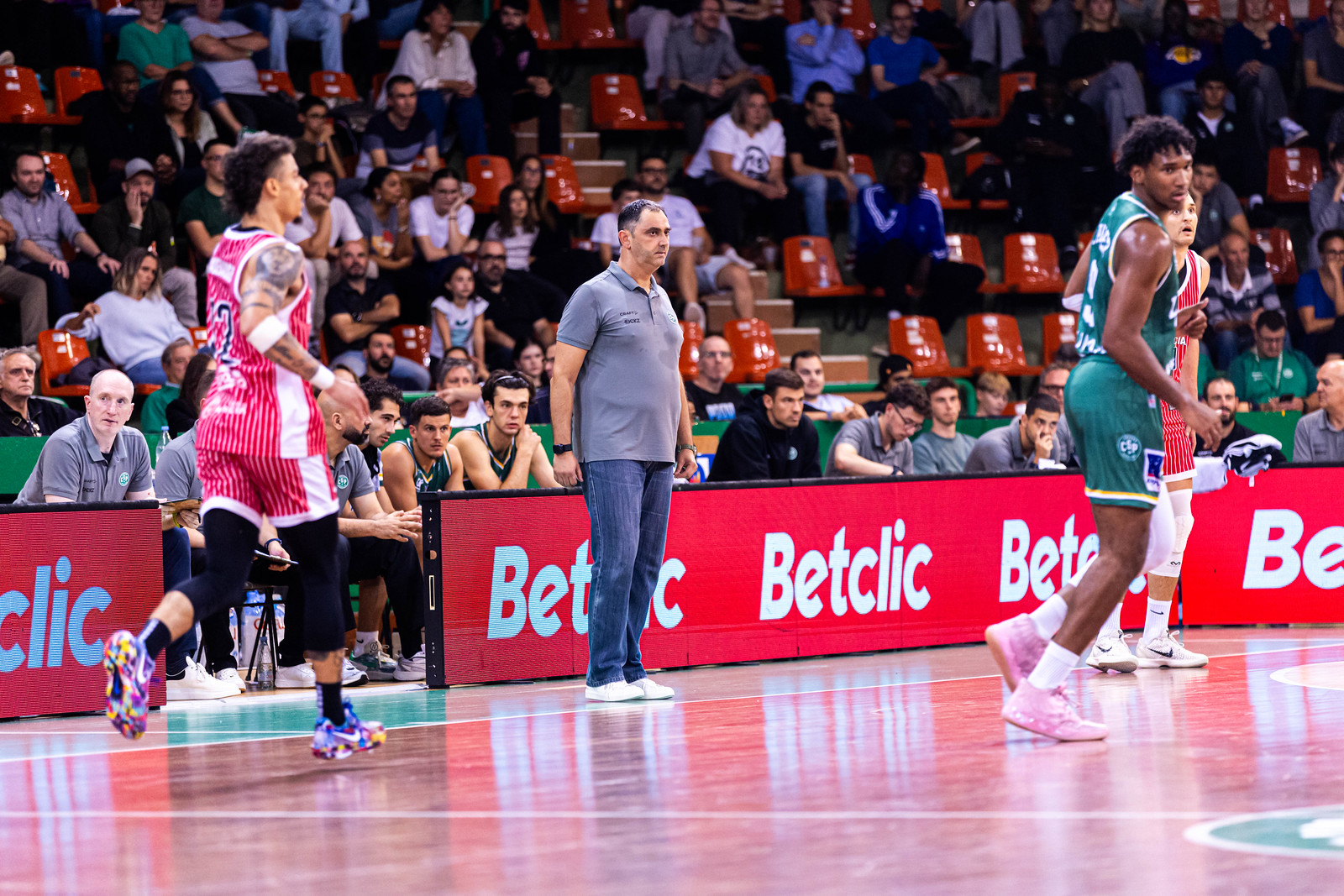 https://cdn.bebasket.fr/resources/images/blog/dario-gjergja-reste-positif-apres-la-defaite-de-limoges-a-nanterre-1f0a76a5-942c-6fc2-ab93-f1ffd5c8ca4b.jpg