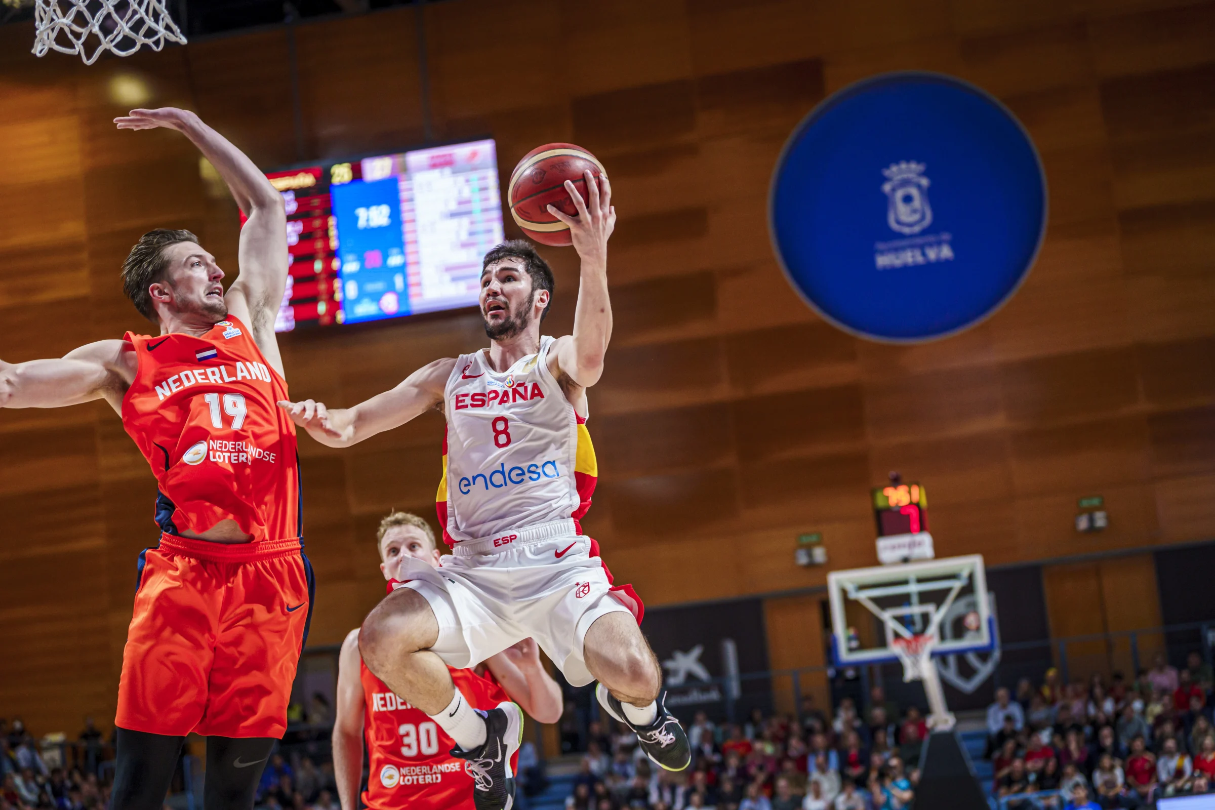L’AMSB s’est offert les services de l’intérieur néerlandais expérimenté en Coupe d’Europe Willem Brandwijk, qui arrive de Belgique.