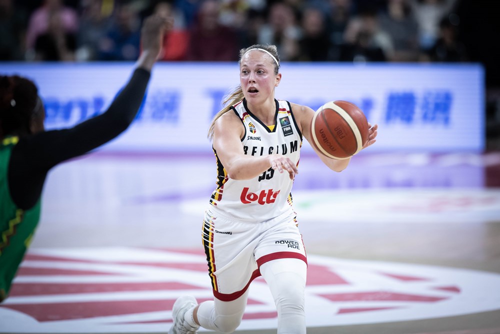 Julie Allemand rejoint les Los Angeles Sparks BeBasket