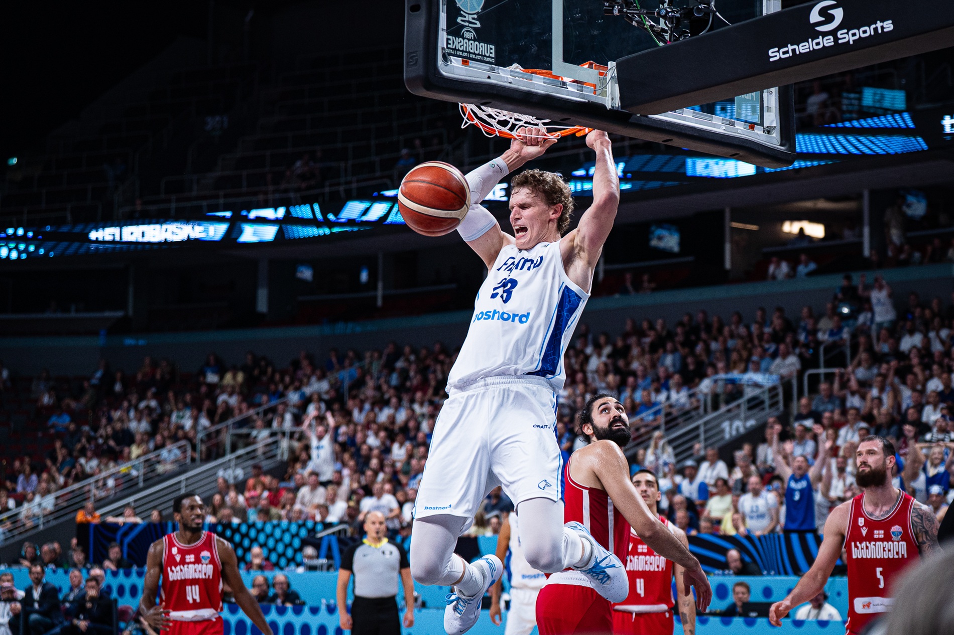 Lauri Markkanen et la Finlande sont en demi-finales de l'EuroBasket