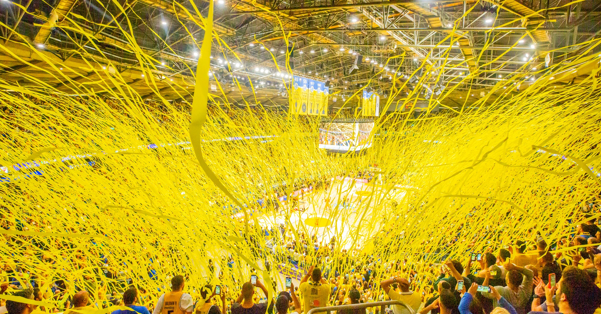 Le Maccabi Tel Aviv pourra de nouveau jouer ses matchs à domicile devant son public, à partir de décembre