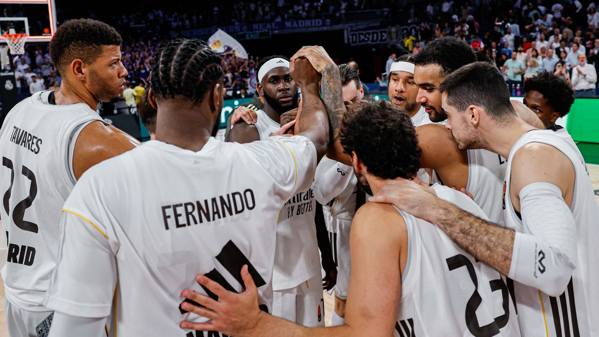 https://cdn.bebasket.fr/resources/images/blog/le-real-madrid-a-signe-sa-premiere-victoire-de-la-saison-deuroleague-contre-lolympiakos-1f0a02ea-1efd-6f5a-8621-5dc8cd573ca4.jpeg