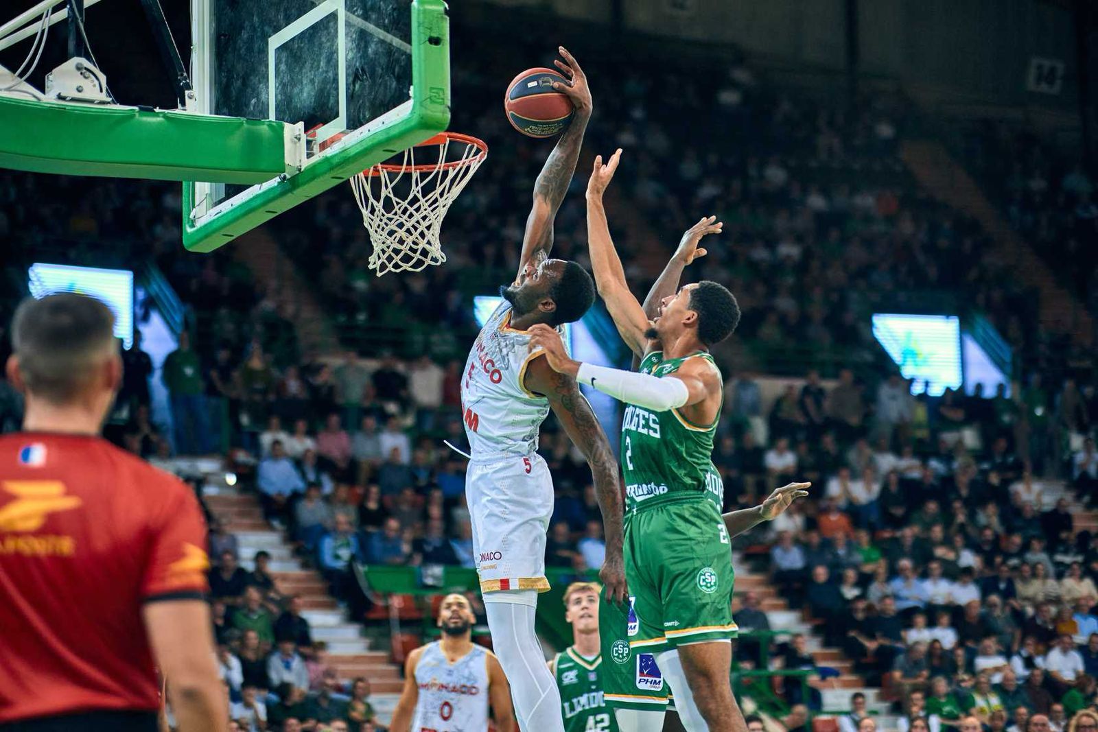 Auteure d’un début de match canon, l’AS Monaco s’est imposée à Beaublanc face à Limoges en clôture de la sixième journée de Betclic ELITE.