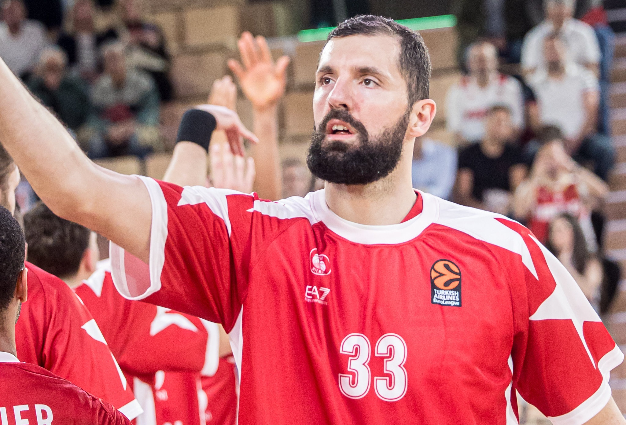 https://cdn.bebasket.fr/resources/images/blog/nikola-mirotic-sest-exprime-au-sujet-de-sa-signature-a-las-monaco-1f06c8c0-9d3a-64b6-bf2b-952a48a5df84.jpg