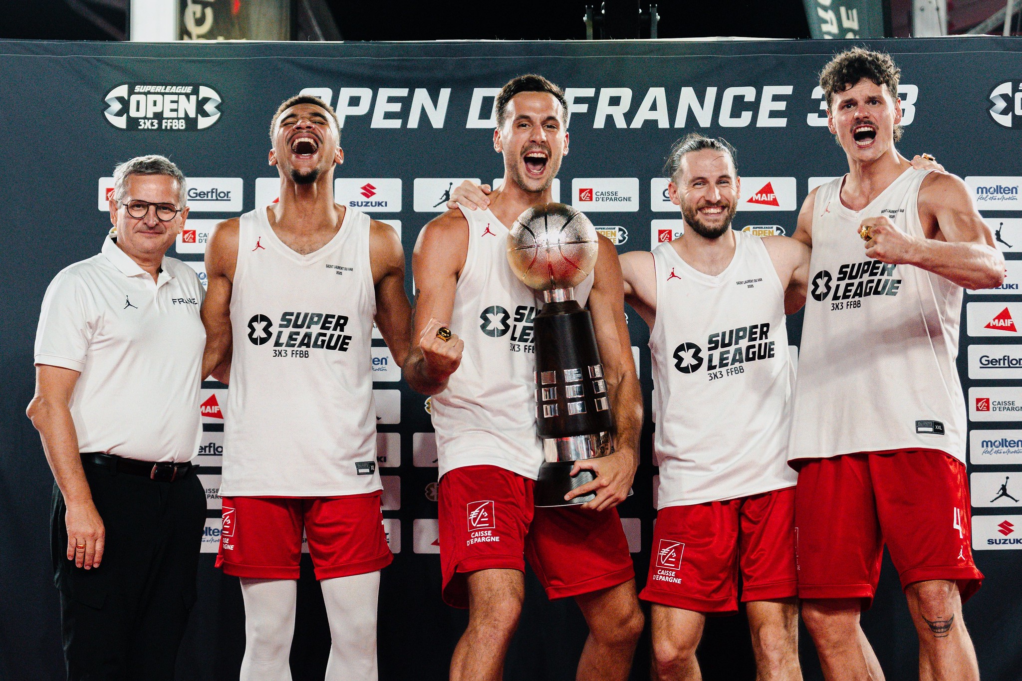 Les internationaux de Toulouse ont remporté l'Open de France ; tandis que Bordeaux 3x3 a soulevé le trophée féminin de l'événement.