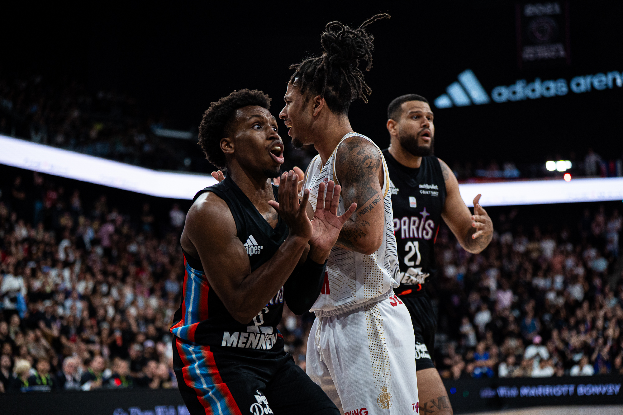 https://cdn.bebasket.fr/resources/images/blog/paris-monaco-match-5-finale-betclic-elite-2025-3-1f051349-d082-6f7c-8a8e-8b45e0db9283.jpg