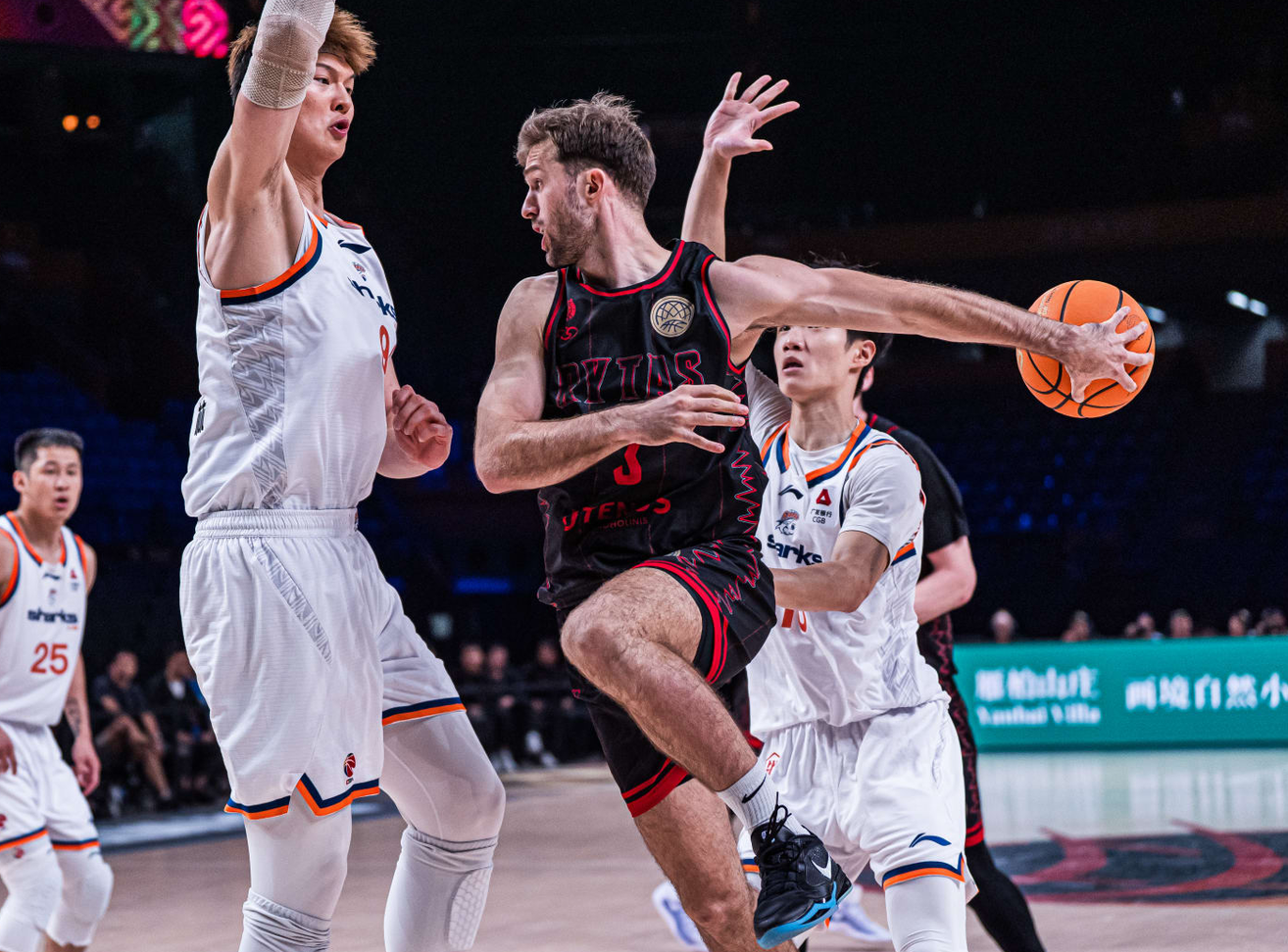 Rytas runs over Shanghai in Group A finale Photo Credit: FIBA