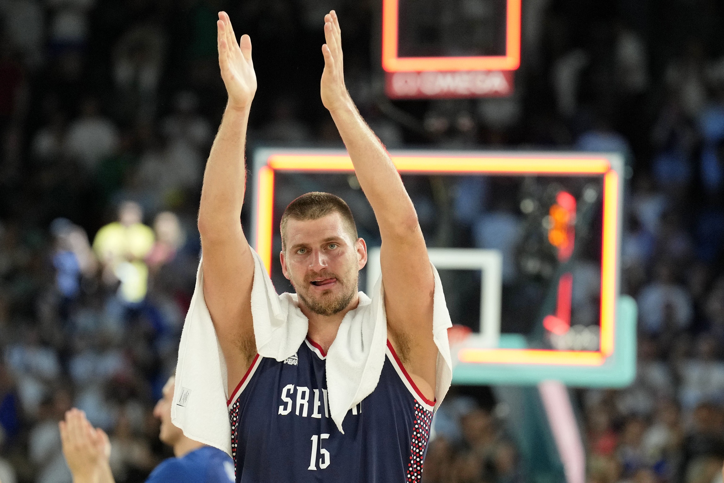 Le triple MVP et champion NBA Nikola Jokić devrait participer à l'Eurobasket avec la Serbie. Donte DiVicenzo a lui obtenu son passeport italien, pour représenter la Squadra cet été.