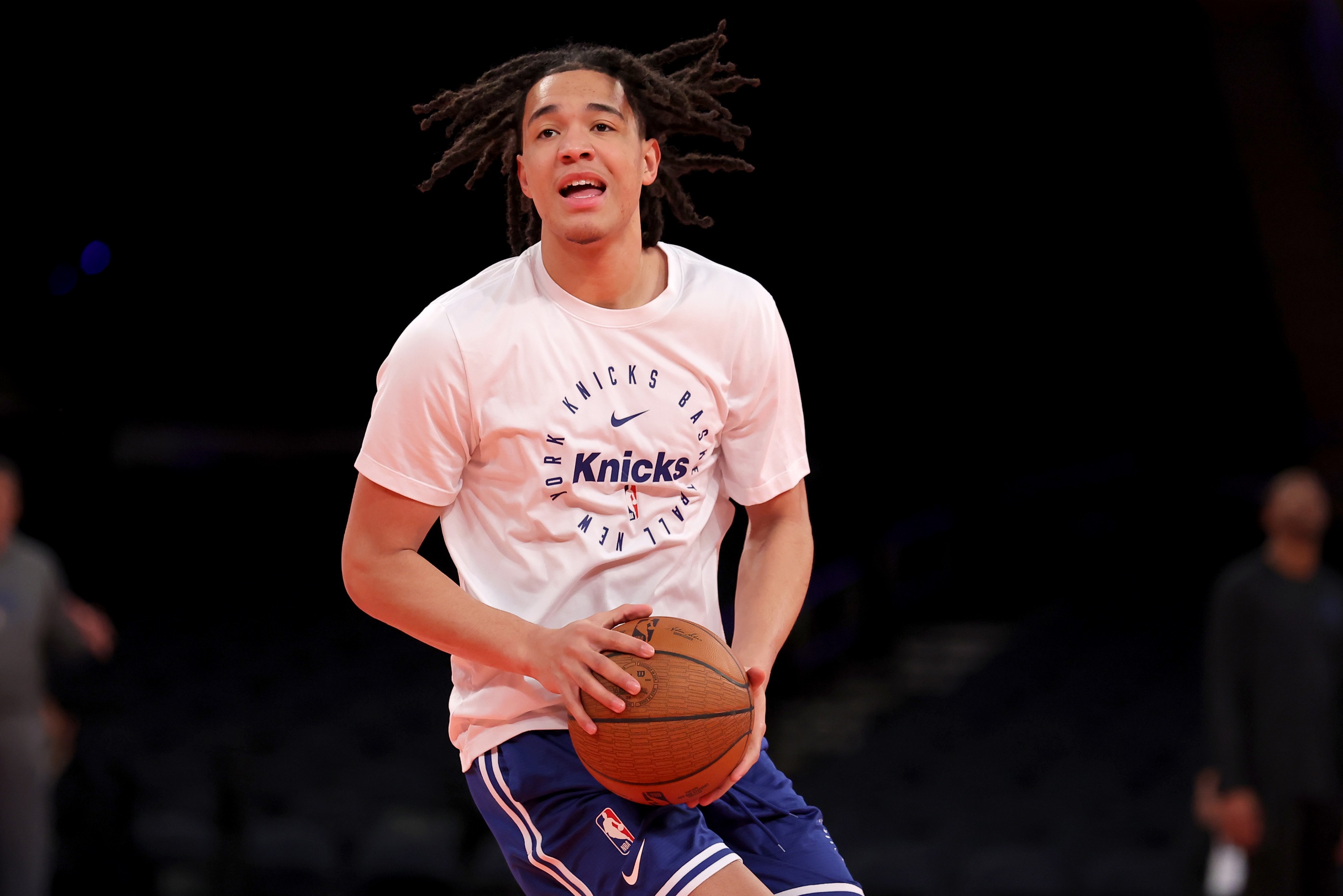 NBA - Pacôme Dadiet a été titularisé par Mike Brown pour le premier match de présaison NBA. Une surprise lors de la victoire des New York Knicks contre les Philadelphie Sixers (99-84) à Abou Dabi.
