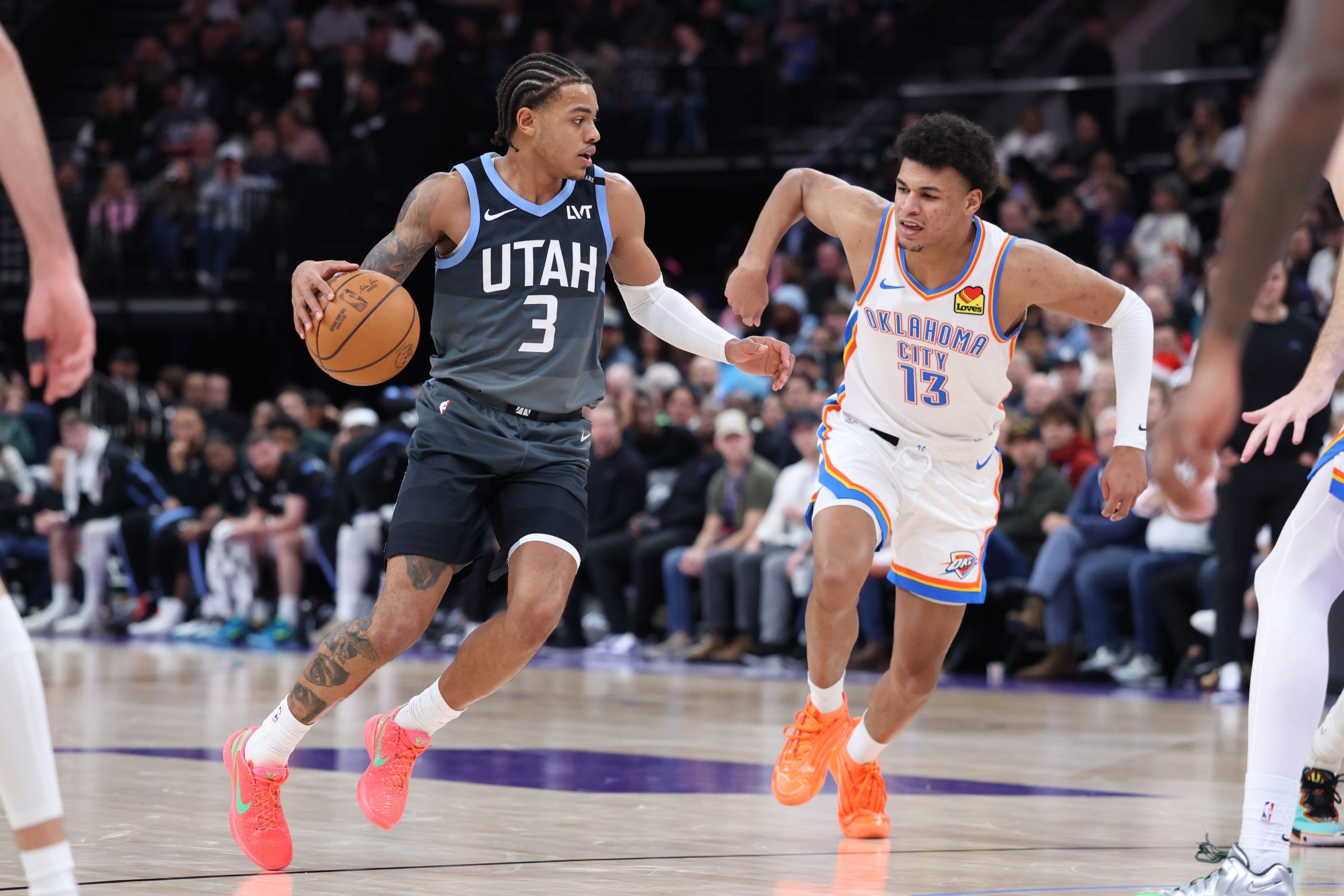 Ousmane Dieng en défense sur Keyonte George