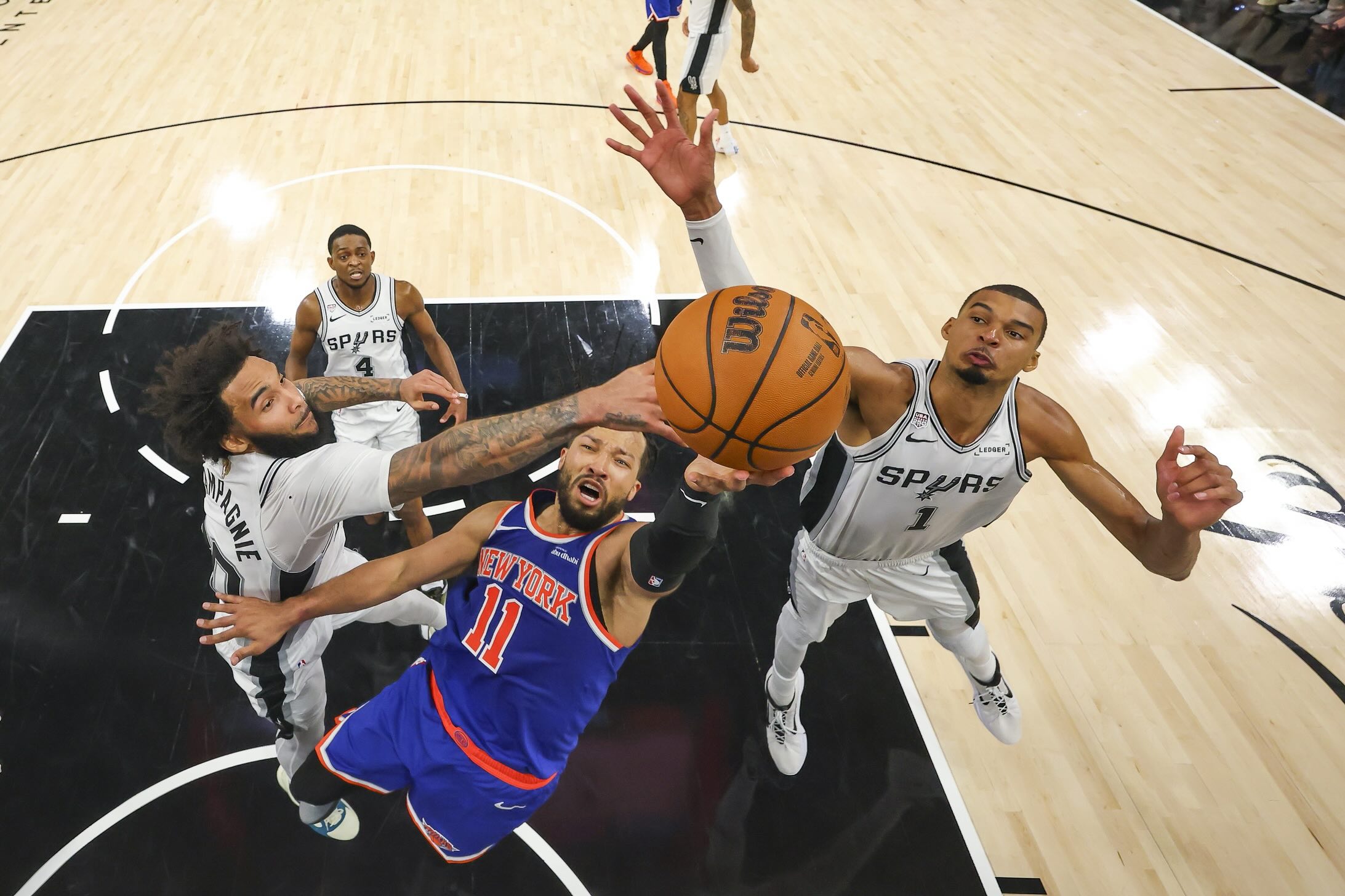 Les Spurs n'ont plus le choix, ils doivent prendre au moins un match sur le parquet des Knicks pour espérer survivre dans ces finales.