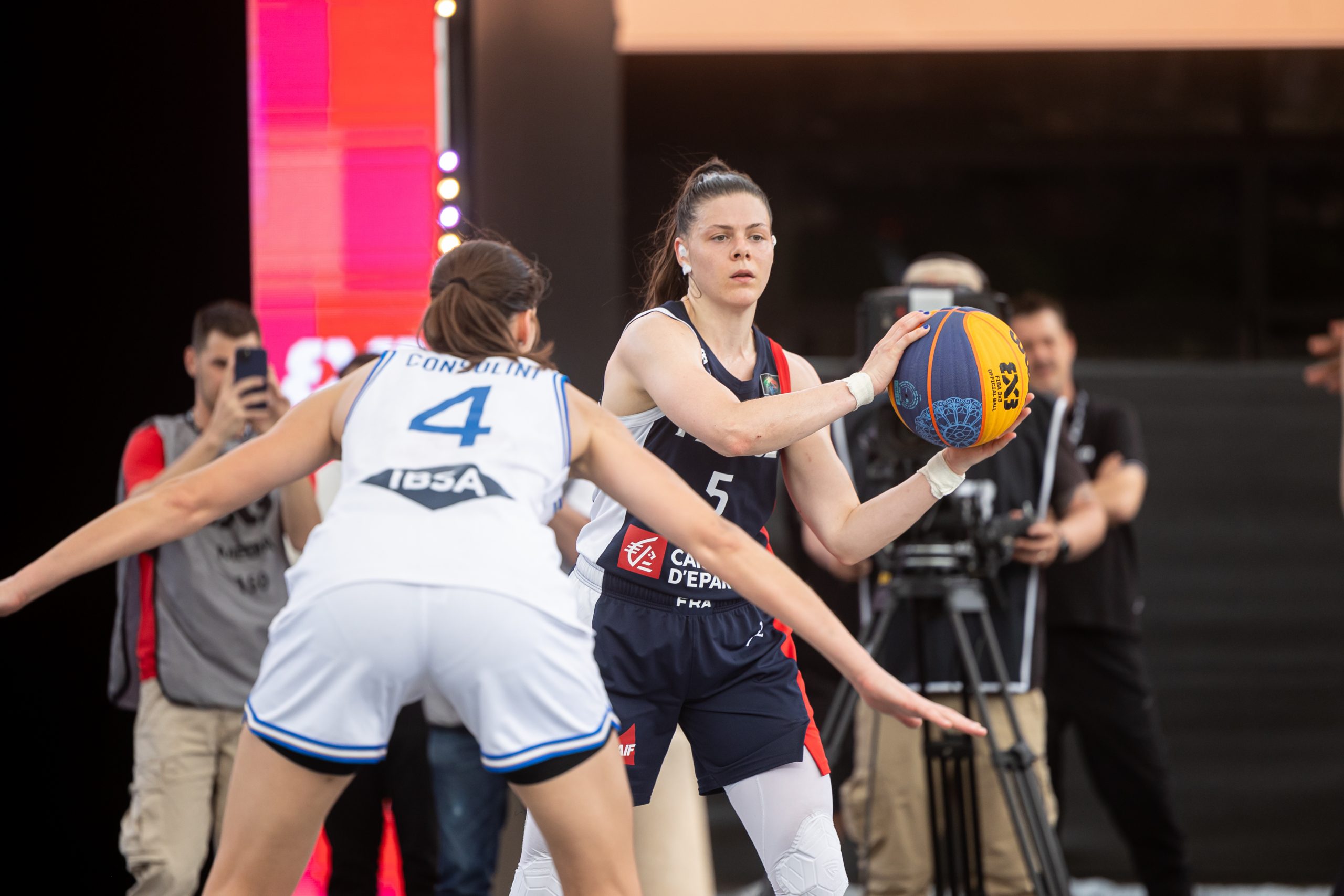 Joueuse la plus médaillée de l’histoire du 3x3 français, Marie-Eve Paget fait son retour en sélection pour la Coupe d'Europe.