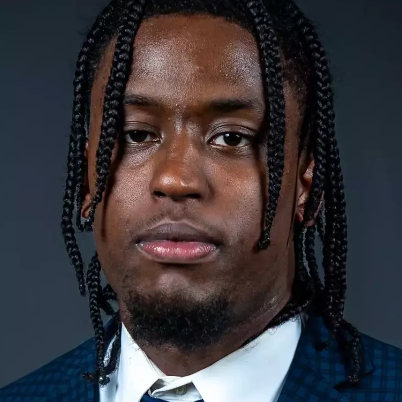 Elijah Tucker