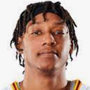 Photo_Basketball_Player_Isaiah Ross.jpg