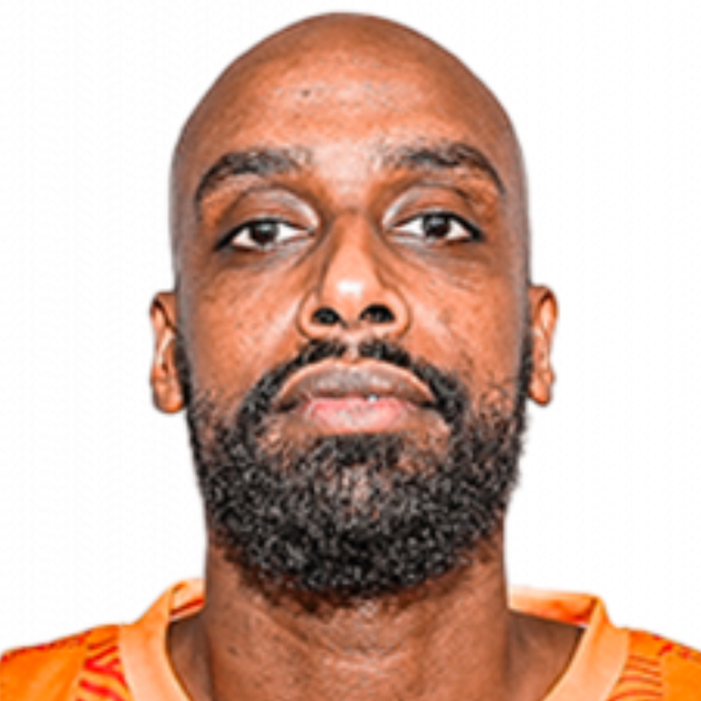 Photo_Basketball_Player-Johnny Berhanemeskel.jpg