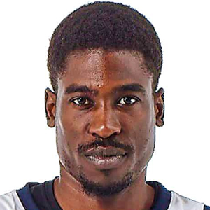 Photo_Basketball_Player_Laurence Ekperigin.jpg