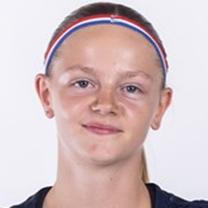 Photo_Basketball_Player_Maewenn Poilve.jpg