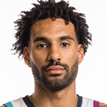 Photo_Basketball_Player-Paul Billong.jpg